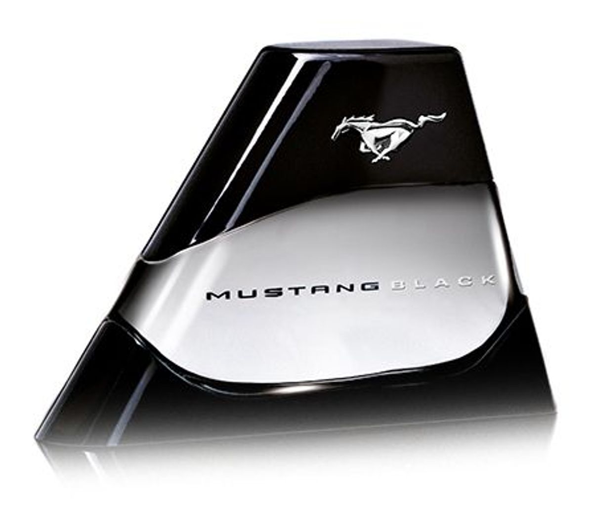 Mustang Black