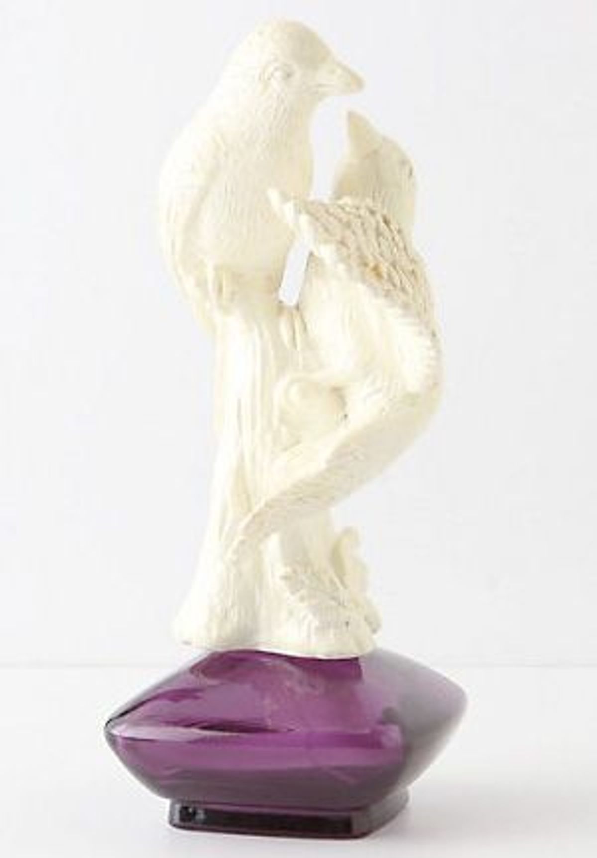 1922 Lily Sanguine