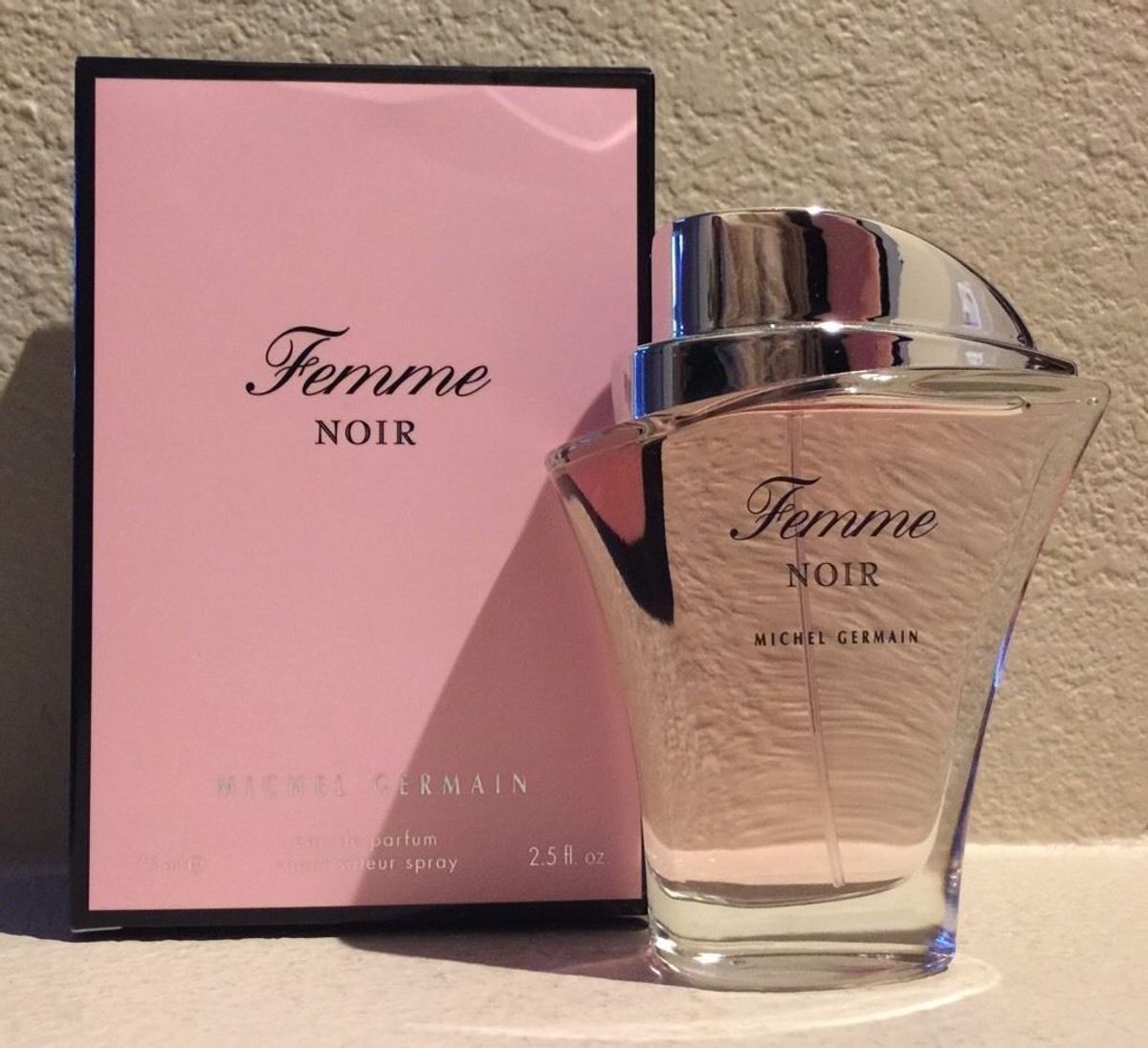 Femme Noir