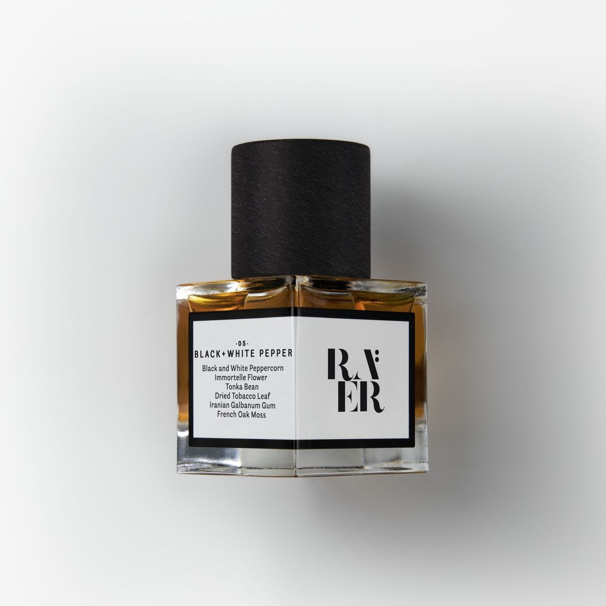 Accord No. 05: Black + White Pepper