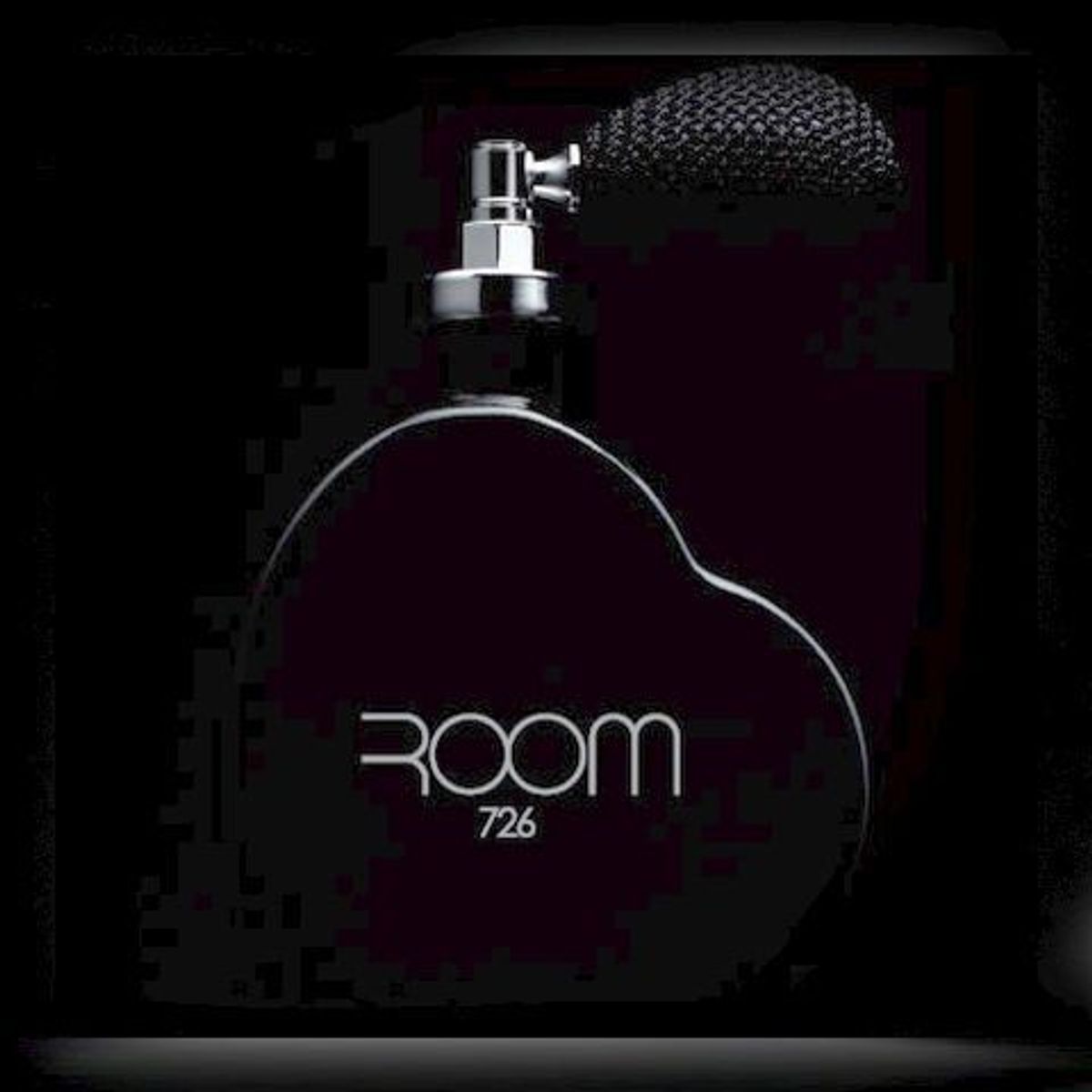 Room 726 Black