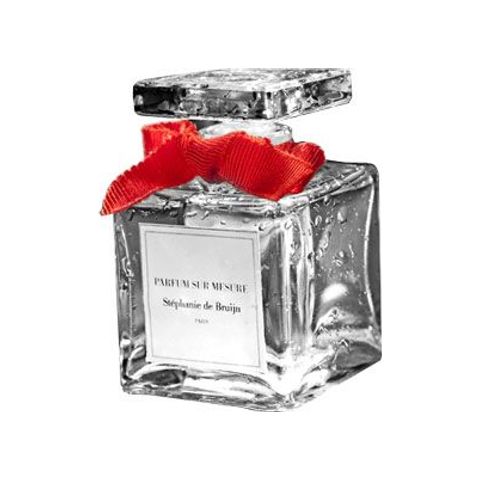 Le Pret-a-Parfumer Yin: Floral, Woodsy and Citrus