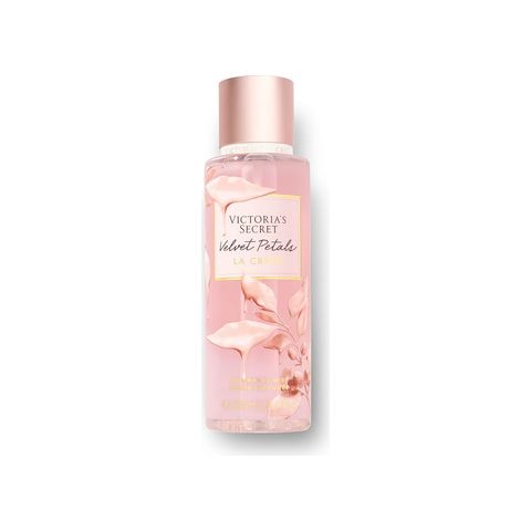 Velvet Petals La Crème