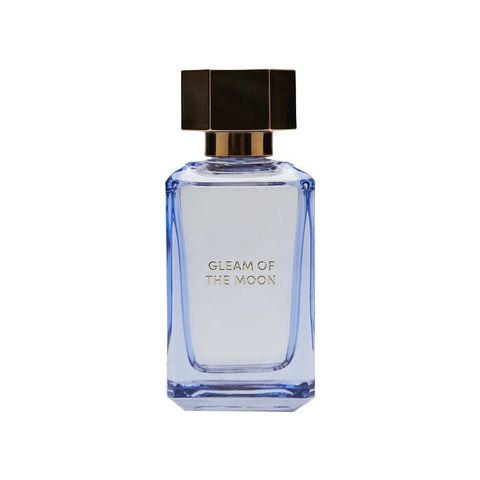 Gleam Of The Moon (Into The Gourmand)