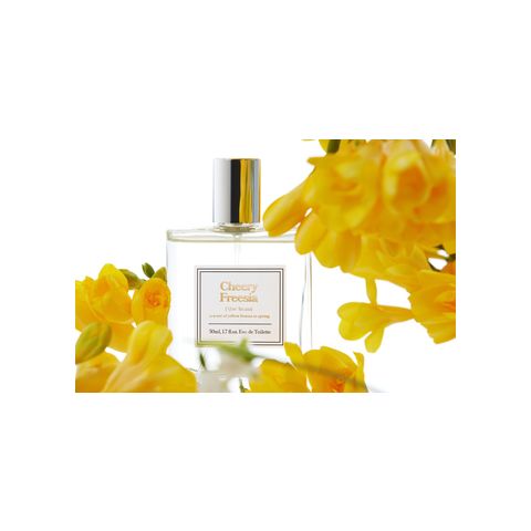 Cheery Freesia