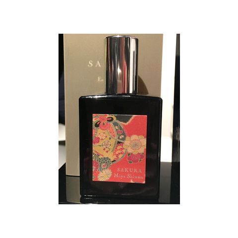 Kimono Collection Sakura