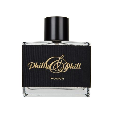 Out at the Opera (Glamurous Oud)